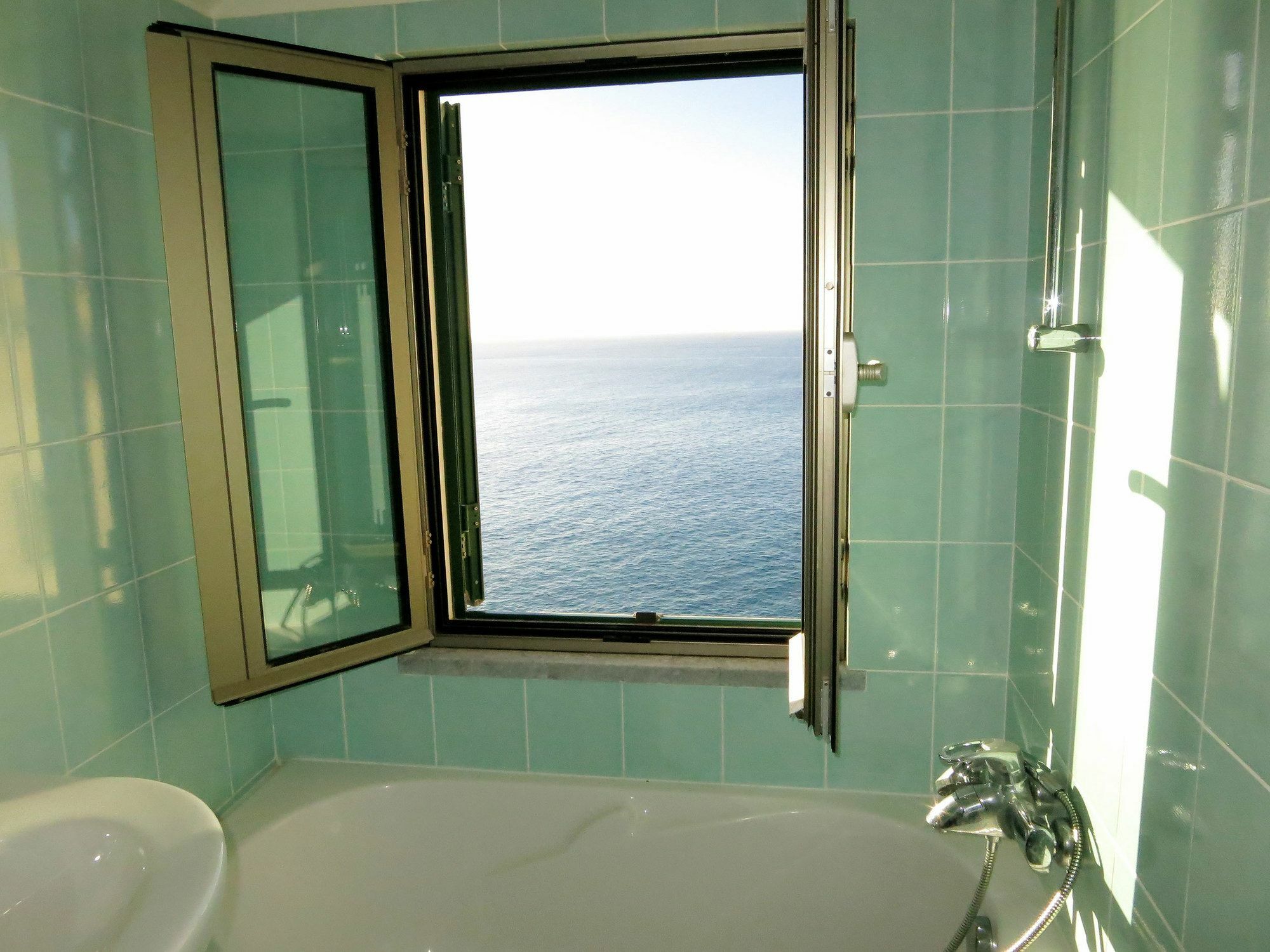 Finest Rentals - Beachfront Penthouse Funchal  Luaran gambar